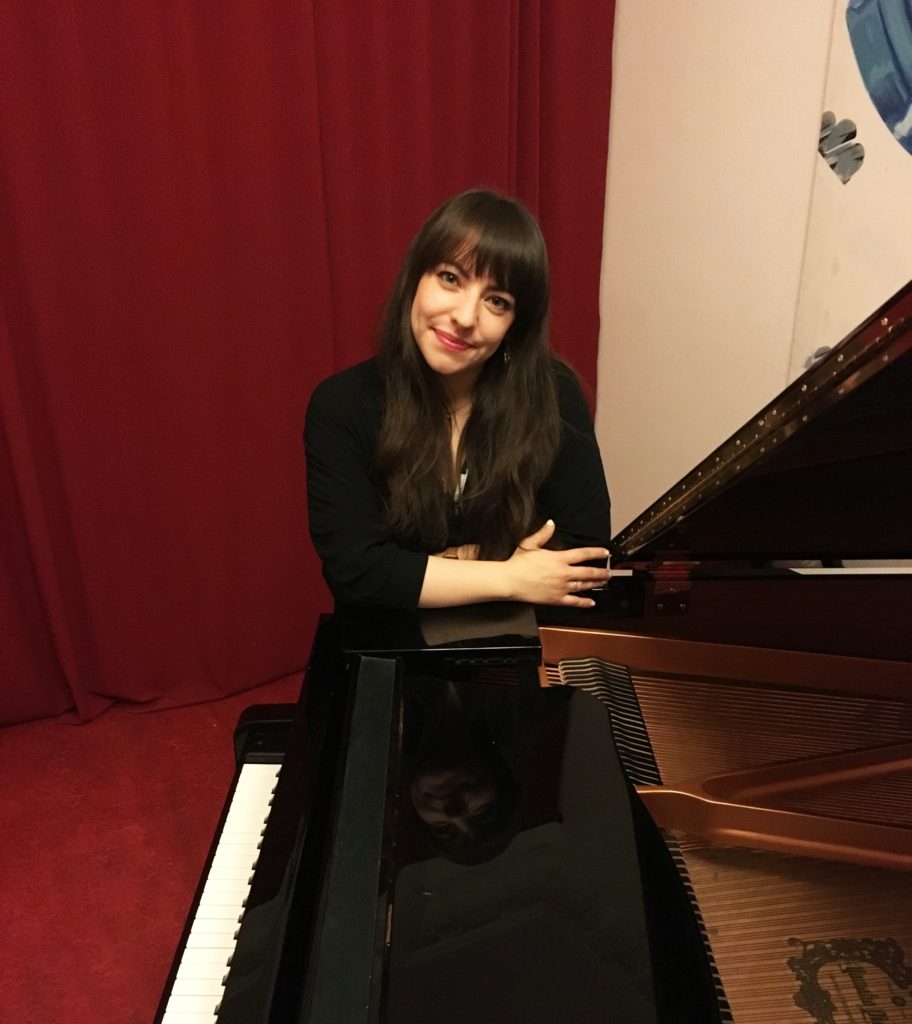 Linda Romanova Klavierlehrerin Berlin-Wilmersdorf